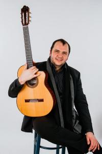 Nachhilfelehrer/in - Nachhilfe Musik, Gitarre, E-Gitarre, E -Bass, Latin-Perkuss... en Wien Nachhilfe Profilbild